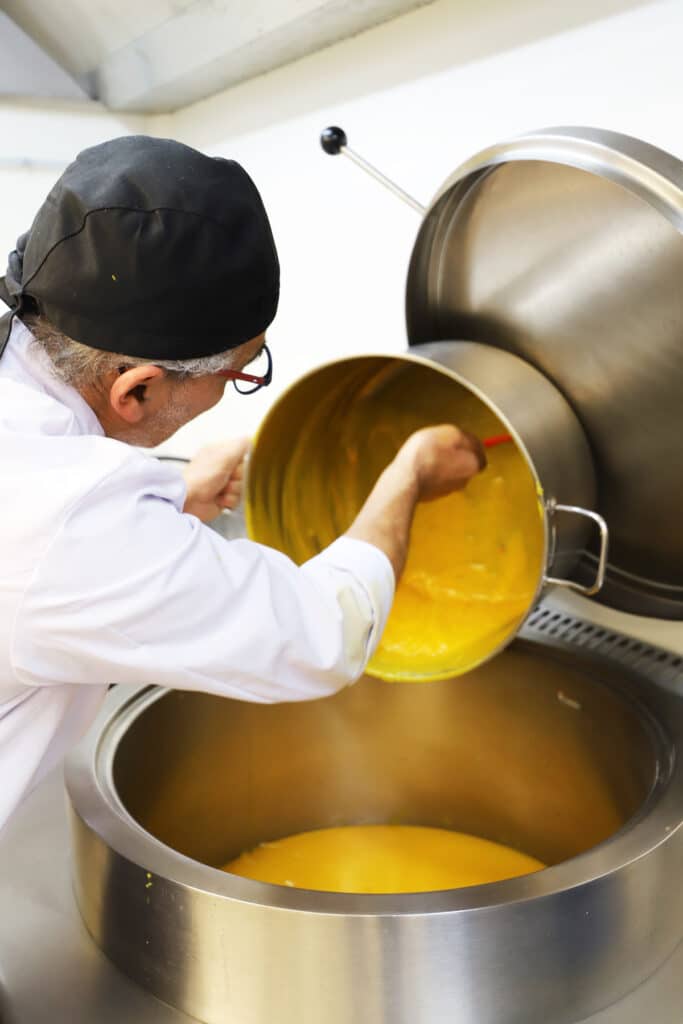 Une conserverie artisanale aux saveurs d'Italie, 100% bretonne ! Une conserverie artisanale aux saveurs d'Italie, 100% bretonne !