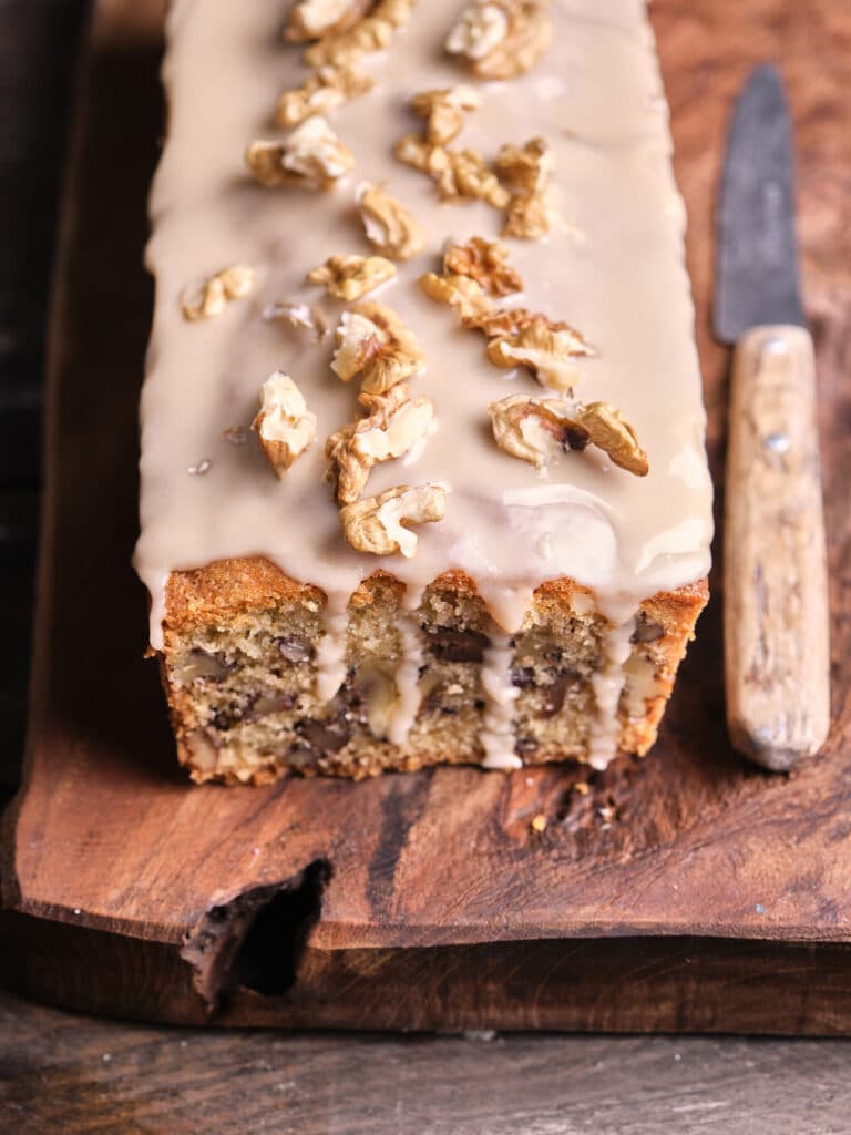 Cake au Noix : Recette facile, simple, rapide et délicieuse !