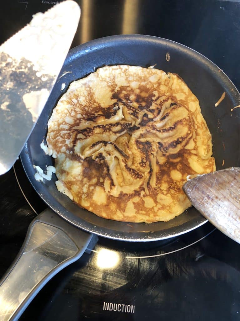 Farz pitilig (le far breton à la poêle) : Recette en photos et vidéo