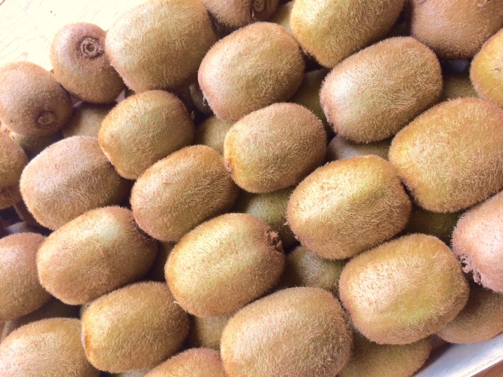On a testé l'autocueillette de kiwis, directement à la ferme On a testé l'autocueillette de kiwis, directement à la ferme