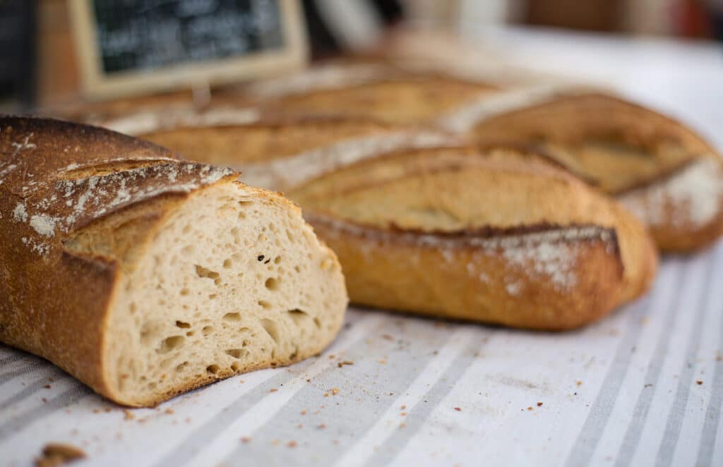 Comment bien conserver le pain frais, pour toute la semaine ? Nos astuces et conseils
