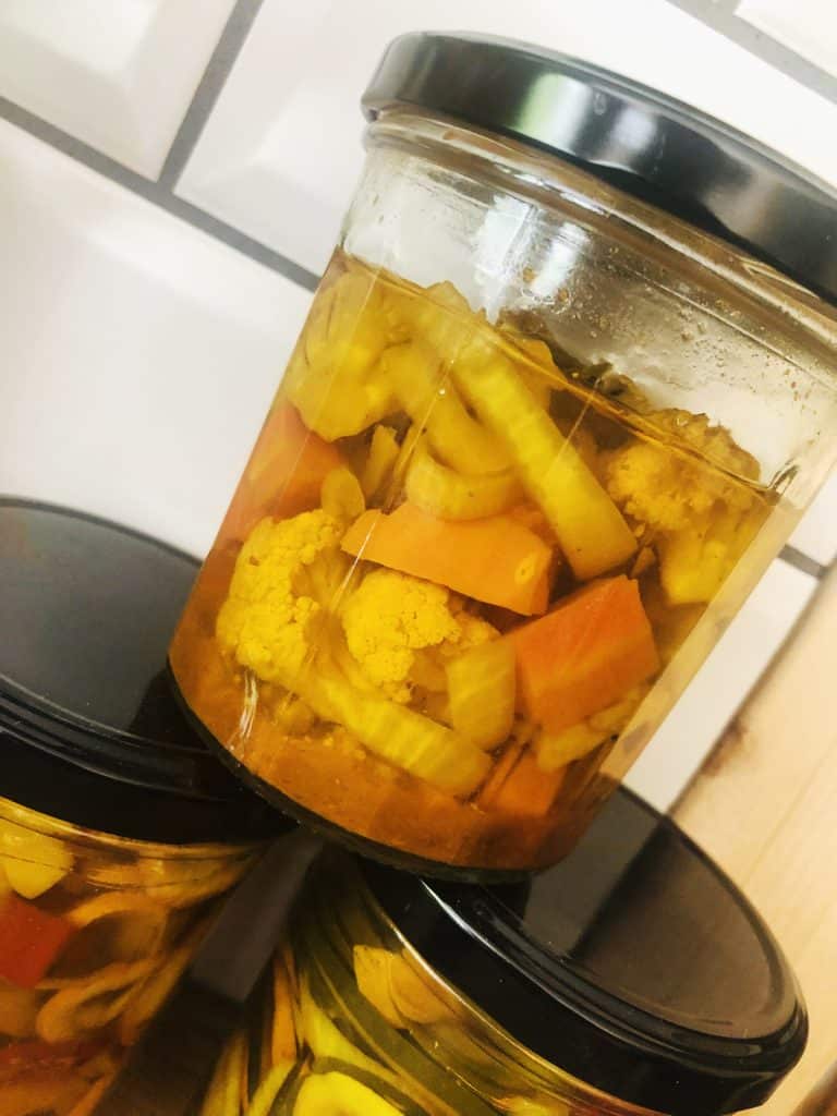7 recettes de pickles pour tes apéritifs d’été